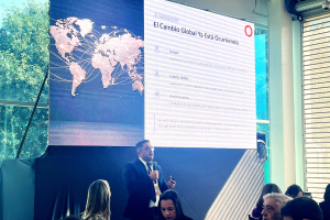 Antonio Pinedo de SIGNE presentando el servicio eTítulo